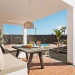 Amaranta Villa *